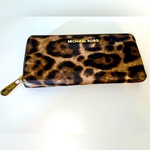 MICHAEL KORS Brown Zip Around Wallet